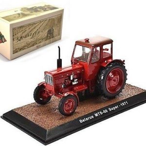 JP14 Belarus MTS-50 Super Tractor 1970  1:32