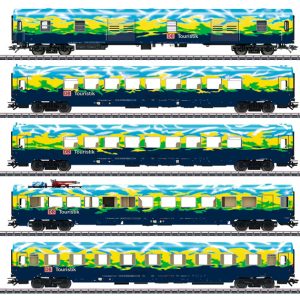 43879 DB. Set Personenrijtuigen "Toeristische Trein"  5-delig  M