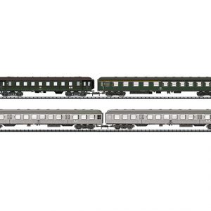15471 DB. Set sneltreinrijtuigen  4 stuks